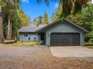 320 Sunny Shores Loop, Sagle, ID 83860