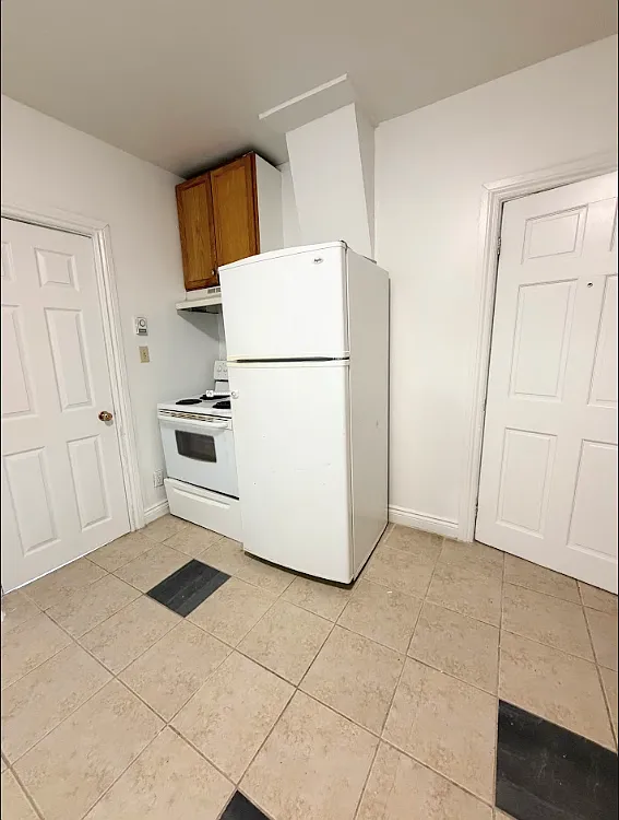 539 Union Street 1 — Photo 3