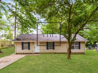 4748 Bartlett Rd, Forest Park, GA 30297