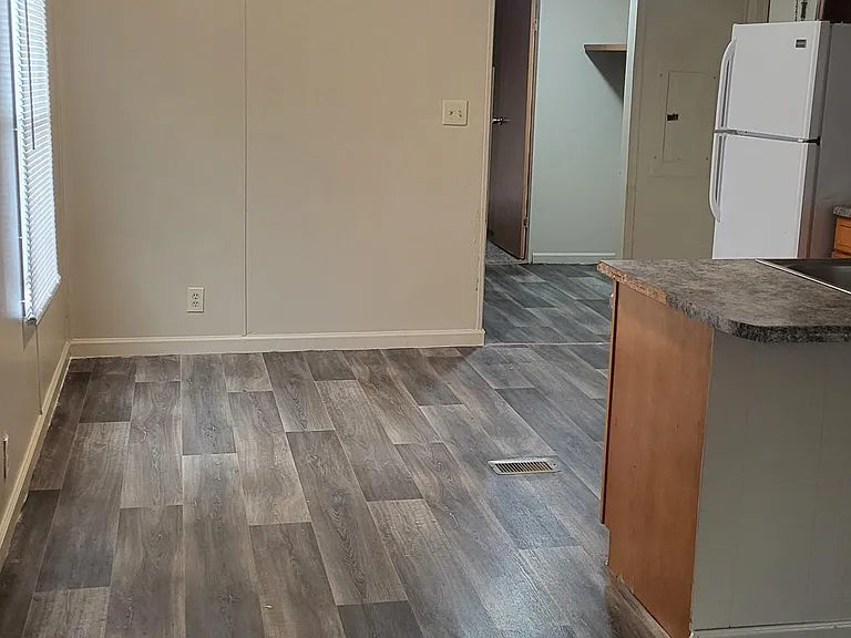 Armadillo Dr — Photo 5
