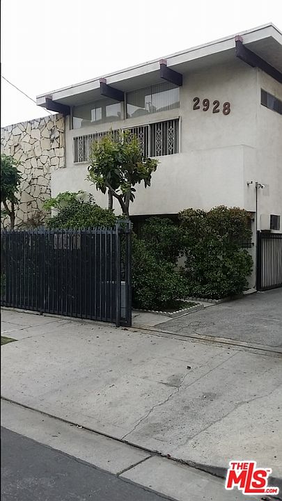 1st image of 2928 Francis Ave #3