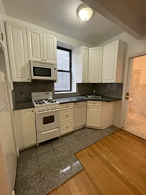 Rented by Compass | media 2