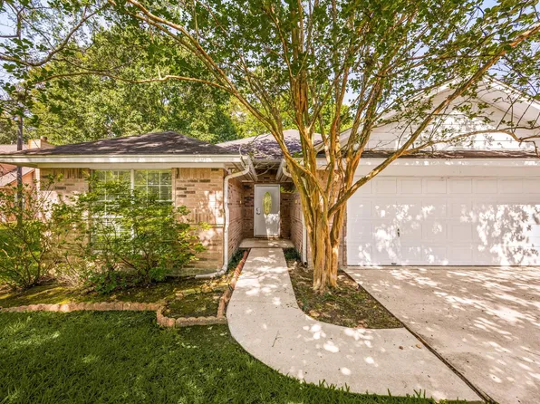 811 Carson Dr, Magnolia, TX 77354