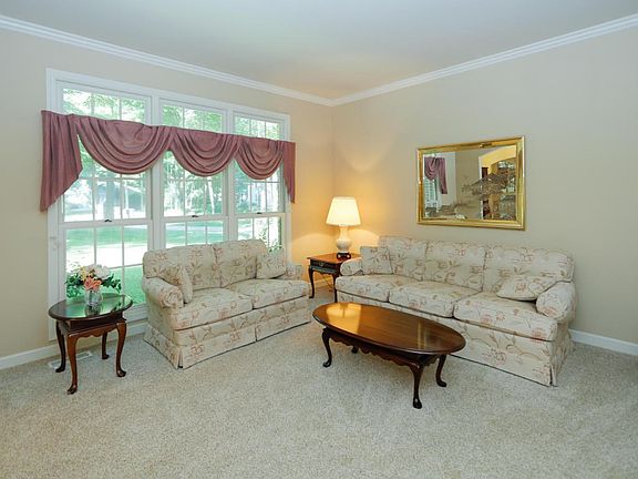 8537 Colony Lane-103