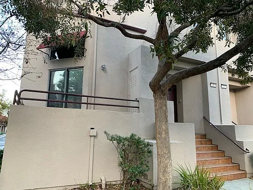 23 E Court Ln Photo 1