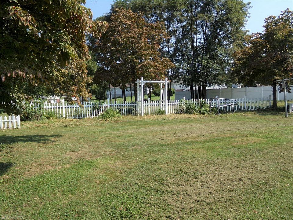 103 Elm St, Pearisburg, VA 24134 Zillow