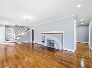 9502 Linwood Blvd, Independence, MO 64052