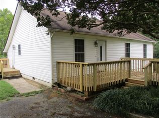 215 Midbrook Run, Lexington, NC 27295