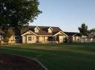 11660 E Princeton Ave, Sanger, CA 93657
