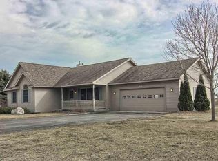 7880 E Longbranch Cir, Traverse City, MI 49684