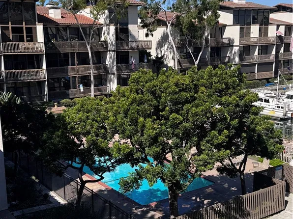 7311 Marina Pacifica Dr N, Long Beach, CA 90803