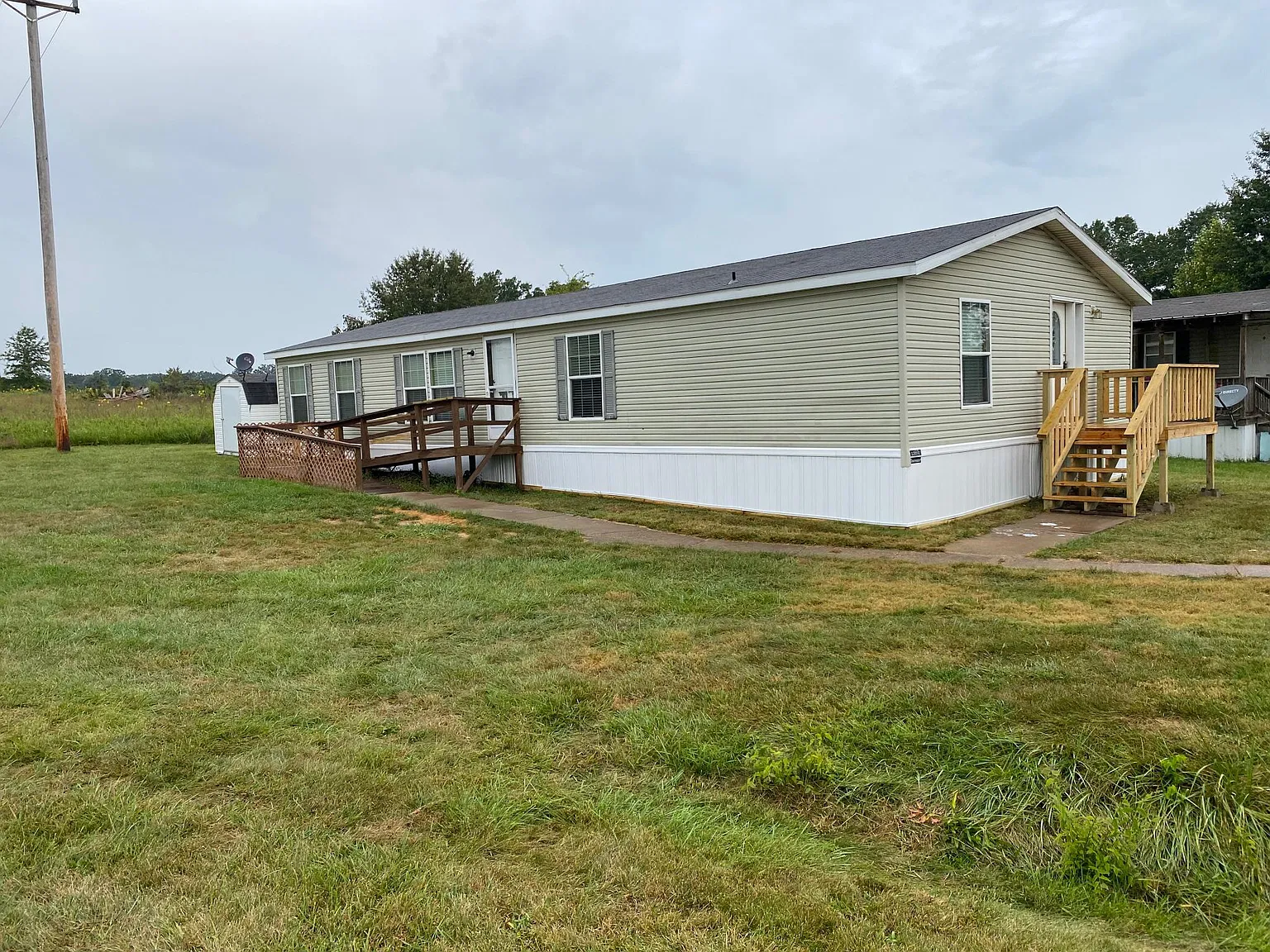12691 Clearwater Drive — Photo 4