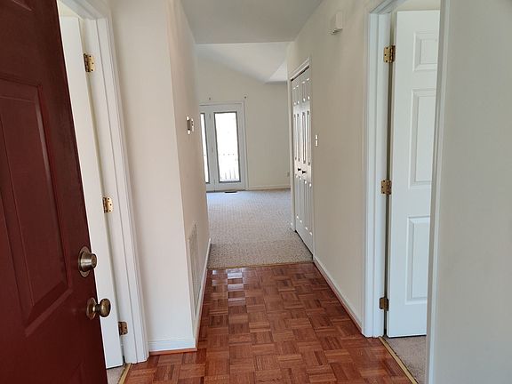 5th image of 1311 Pine Creek Bluff Dr