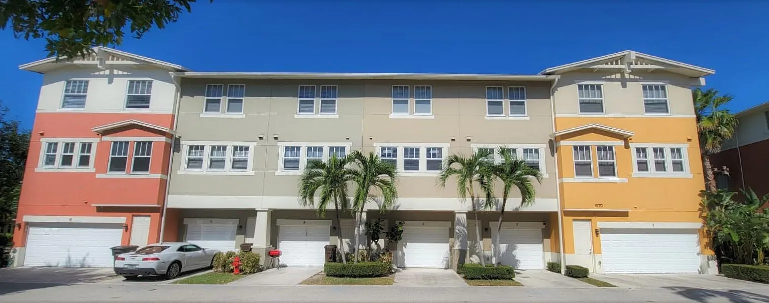 3 bed, 2.5 bath, 1448 sqft, $2,750 — Photo 2