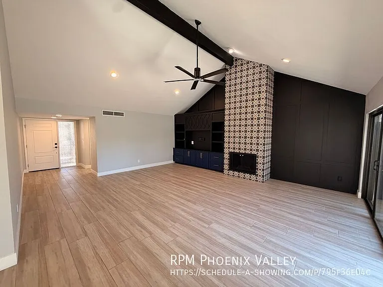 7826 E San Miguel Ave — Photo 7