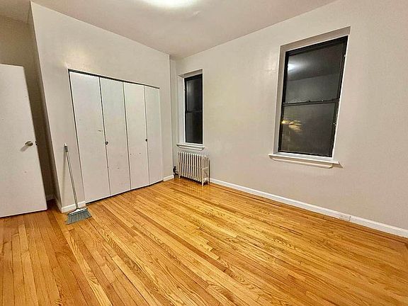 4th image of 188 Parkside Ave #C3