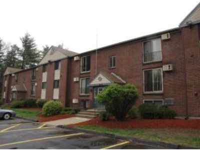 131 English Village Road #204, Manchester, NH, 03102