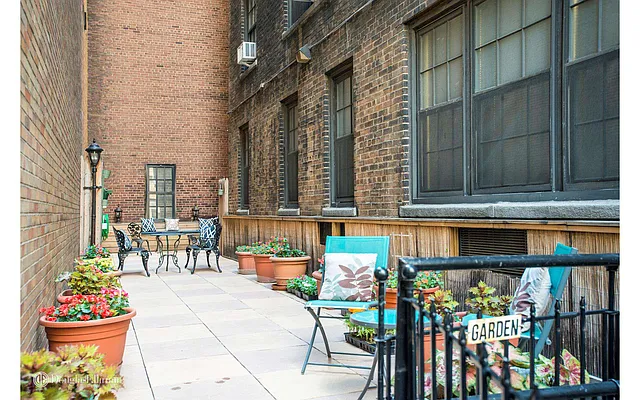 Sold by Douglas Elliman | media 8
