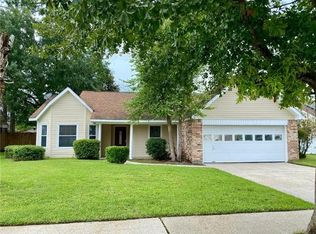 1701 Admiral Nelson Dr, Slidell, LA 70461