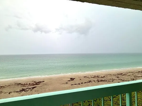 9940 S Ocean Dr, Jensen Beach, FL