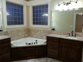 6512 W Coat Brg, Rogers, AR 72758