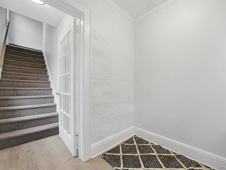 49 Sylvan Pl — Photo 3