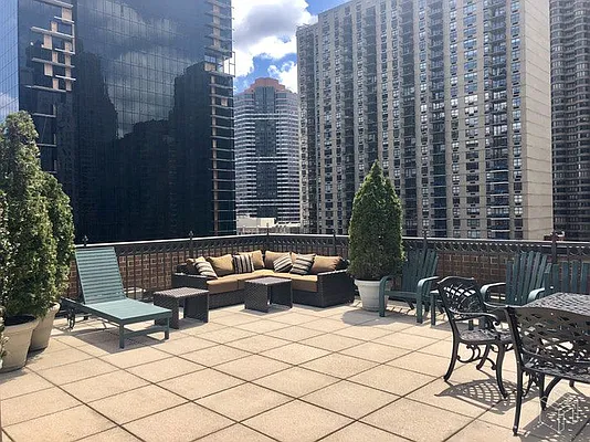 Sold by Halstead Real Estate | media 6