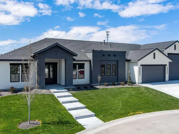 464 Century Ave, Middleton, ID 83644