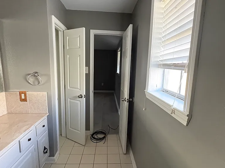 7512 Michigan St — Photo 24