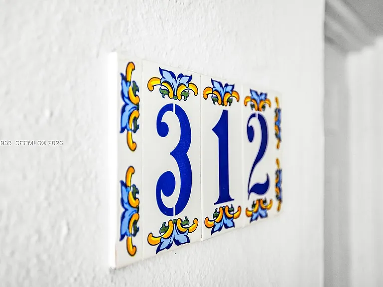 290 Sunrise Dr #312 — Photo 14