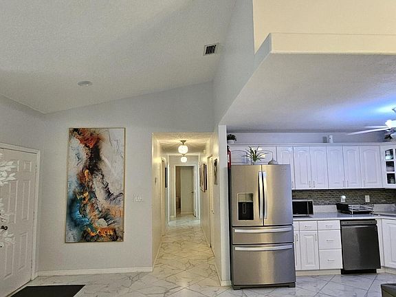 2nd image of 1631 LAUREL LEAF Lane #A