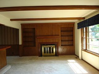 2nd image of 1004 Ashland Ct