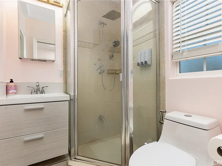2727 Walnut Grove Ave — Photo 23