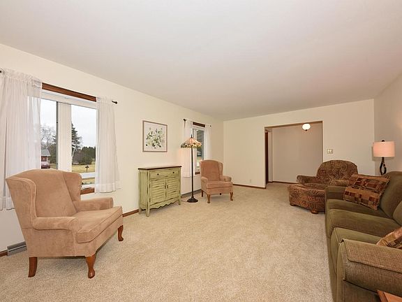 4th image of N98W16575 Concord ROAD