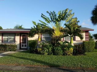 630 W 37th St, Riviera Beach, FL 33404