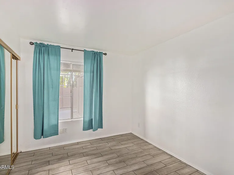 Guest Room 1