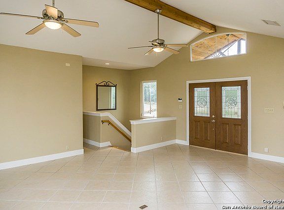 5th image of 2116 Canyon Lake Dr