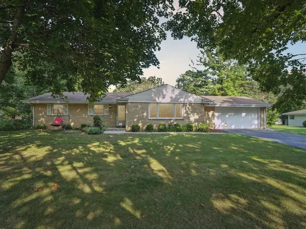 3833 Lakeview DRIVE, Mount Pleasant, WI 53403