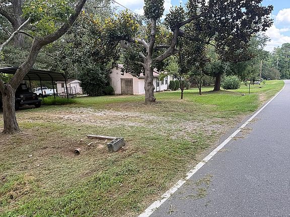 3rd image of 131 Noah Rd