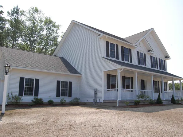 22 Huntington Ridge Road #4, Bedford, NH 03110