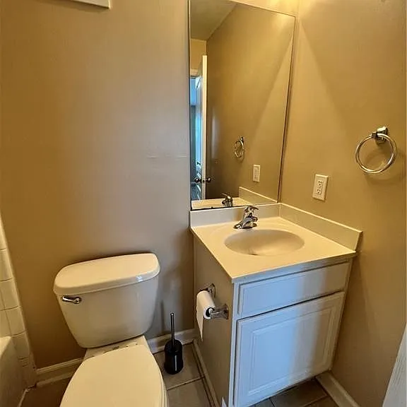 1725 Harvey Mitchell Pkwy S #1923 — Photo 7