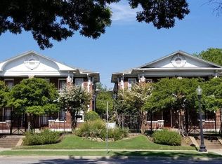 901 N Bishop Ave APT D, Dallas, TX 75208