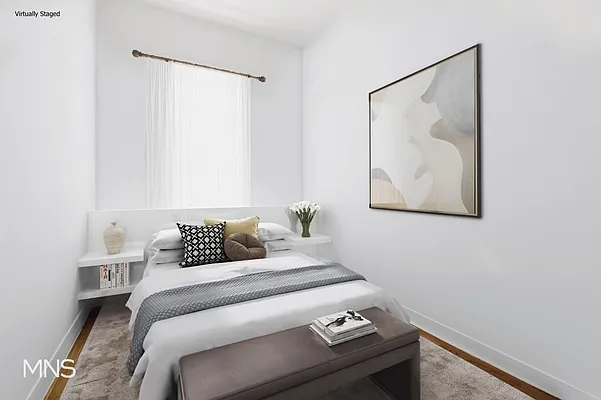 Rented by MNS | media 10