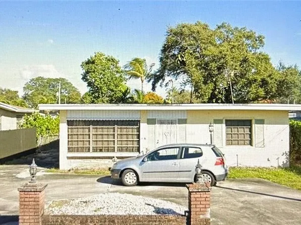 6447 SW 32nd St, Miami, FL 33155