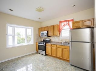 179 Dewey St, Newark, NJ 07108