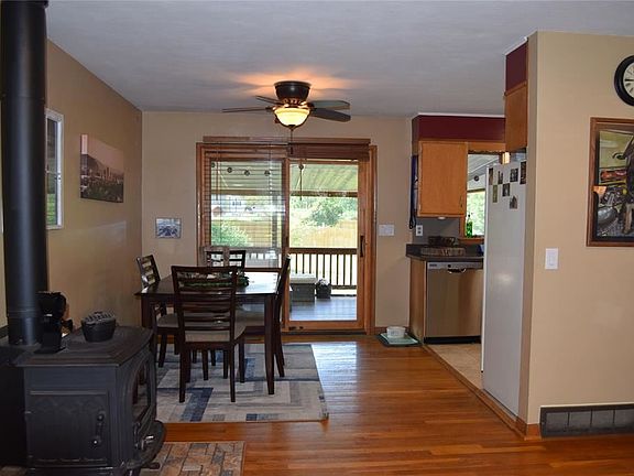 5th image of 10 Asbury Ave