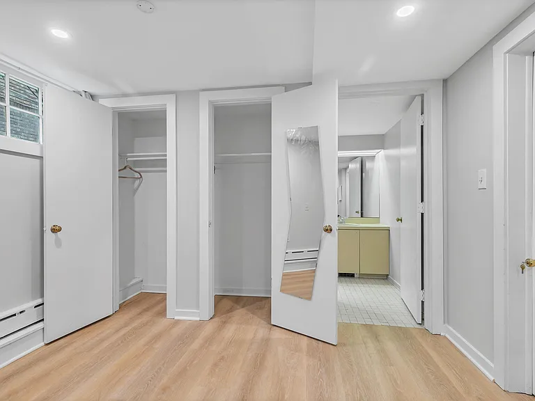 2940 Bellevue Ter NW — Photo 9