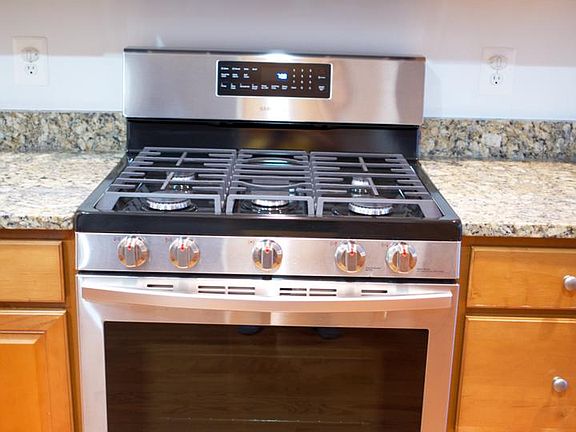 5th image of 13688 Salk St #278
