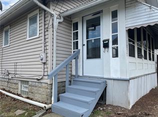 1857 SW 19th St, Akron, OH 44314