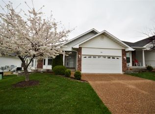 46 York Hill Ct, Wentzville, MO 63385